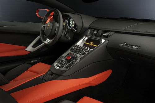 ��������� ������� ����� Lamborghini Aventador LP700-4